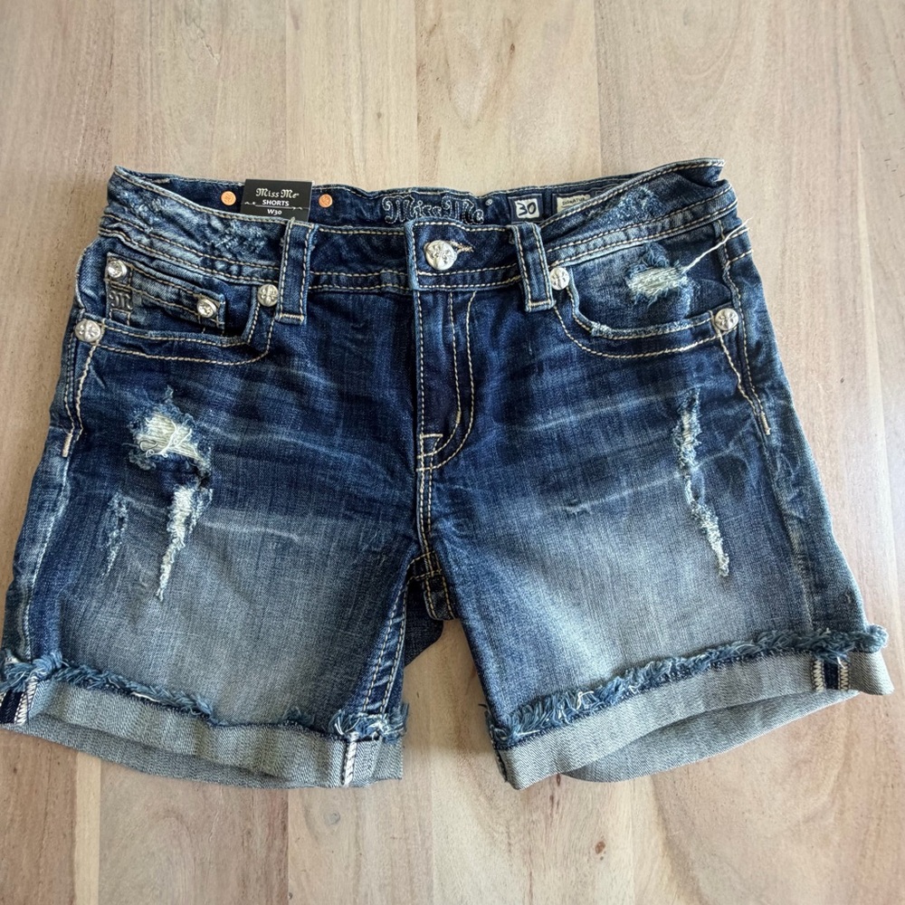 Miss Me Blue Signature Mid-Short Denim Women's Size 30